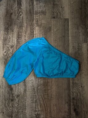 The Drop One-Shoulder Crop Top - Blue - Size Small